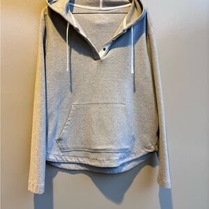 Southern Tide Light Gray Women's Hoodie, M